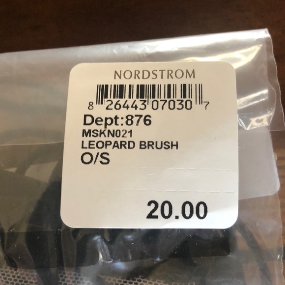 MODERN AMERICAN 2PK MOISTURE WICK MASK MADE USA - Picture 5 of 5